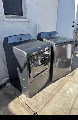 GE washer and dryer