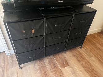 Dresser/tv stand
