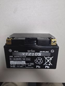 Yuasa YTZ10s battery
