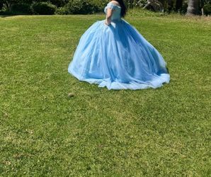Light blue quinceañera dress with crinoline