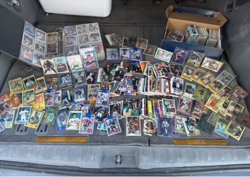 Baseball/Basketball/Football Card Lot