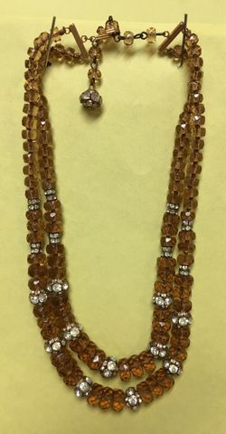 Vintage 14" -17" necklace Amber color and bling