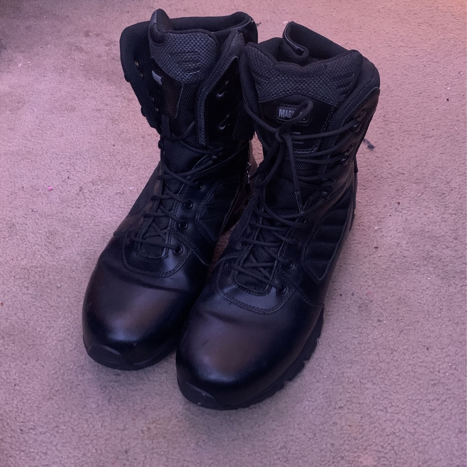 Magnum Response III 8.0 Men's Side-Zip Utility Boots