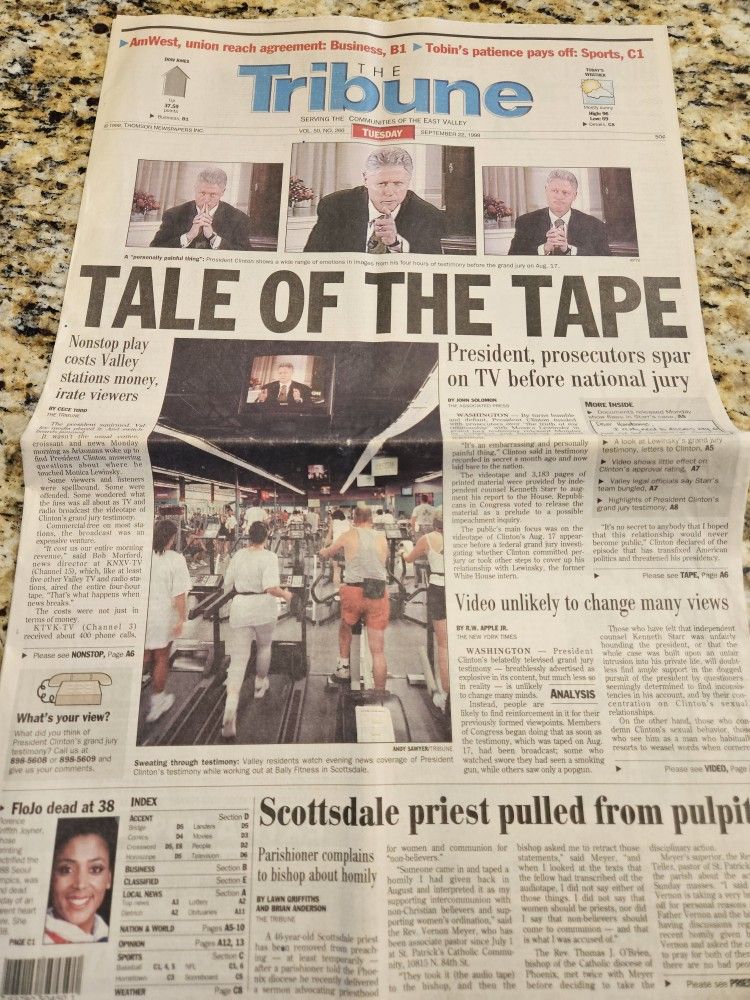 32 Newspapers  Events In HISTORY HEADLINES!