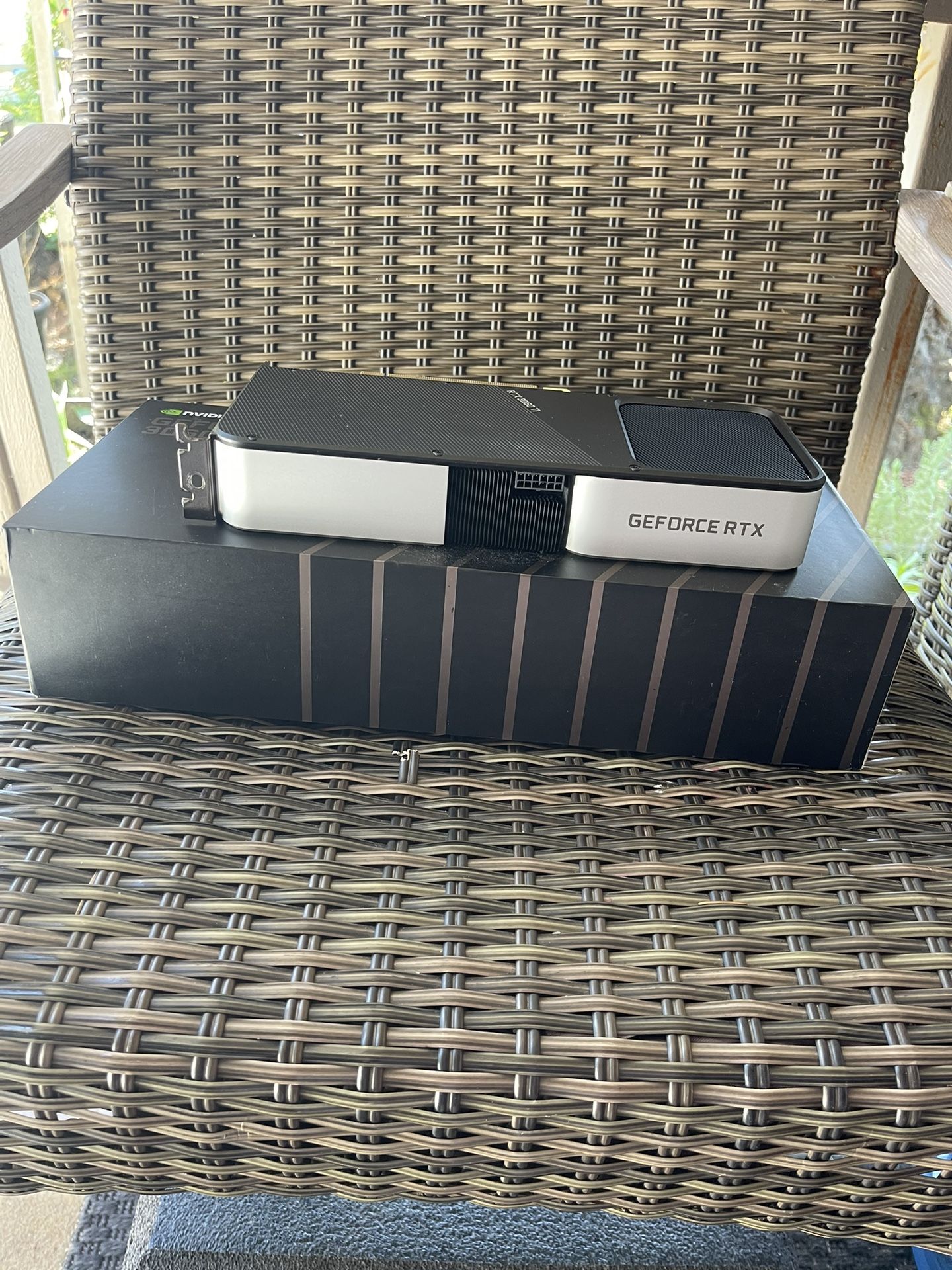 NVIDIA Geforce RTX 3060 Ti