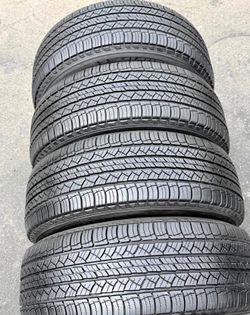 235/65/18 Michelin vendo un set de llantas usadas excelente condiciones de vida las 4 ✅🤩I am selling a set of used tires, all 4 in excellent living c