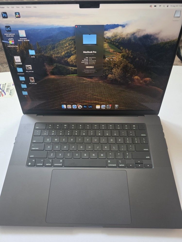 MacBook Pro M3 Pro Laptop Apple 16 Inch 