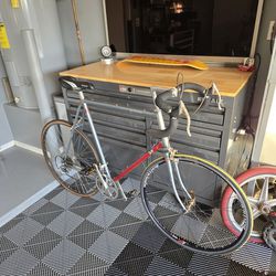 80's Centurion Elite RS Racing road bike (Good condition) near Higley and Germann in Gilbert