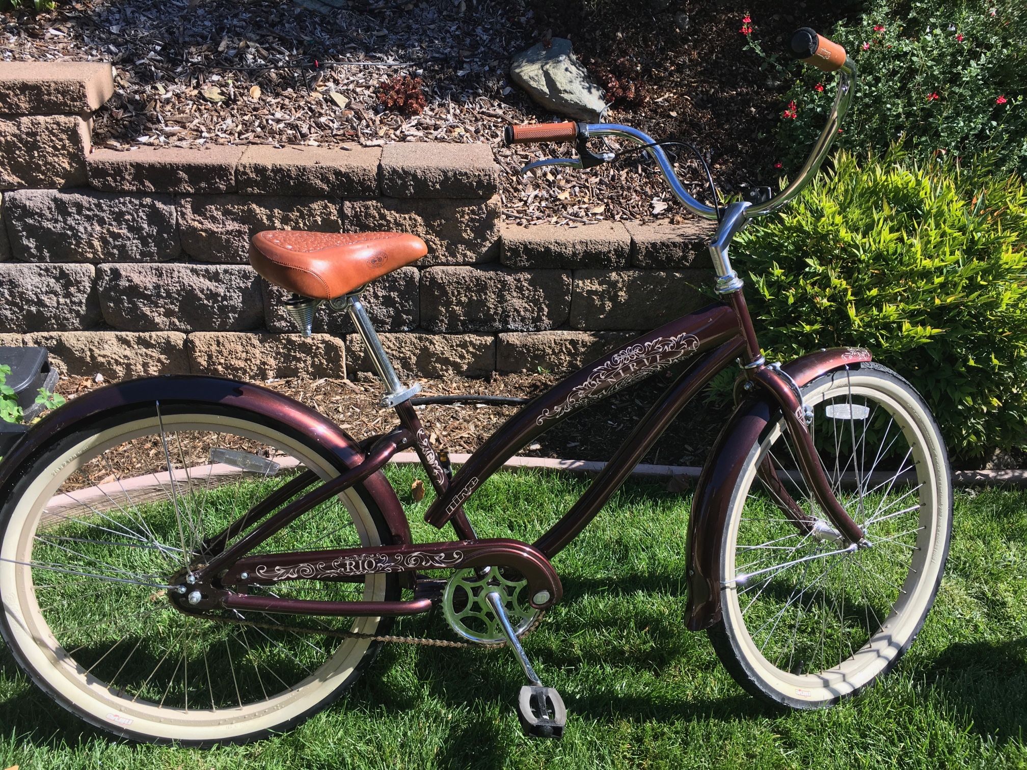 Women’s Nirve 1sp Cruiser Bicycle - Main Image
