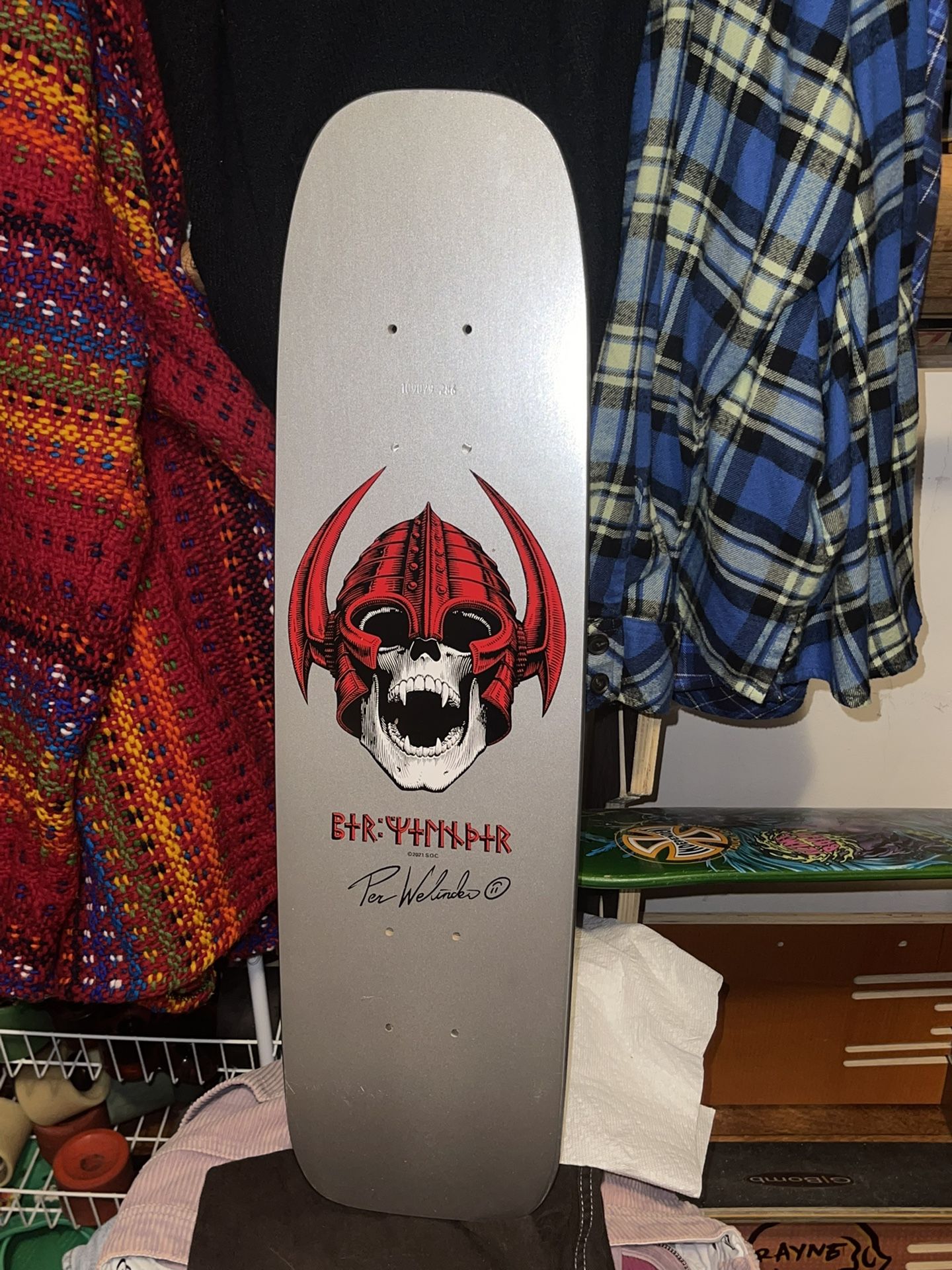 Perwelinder Powell Peralta Skateboard