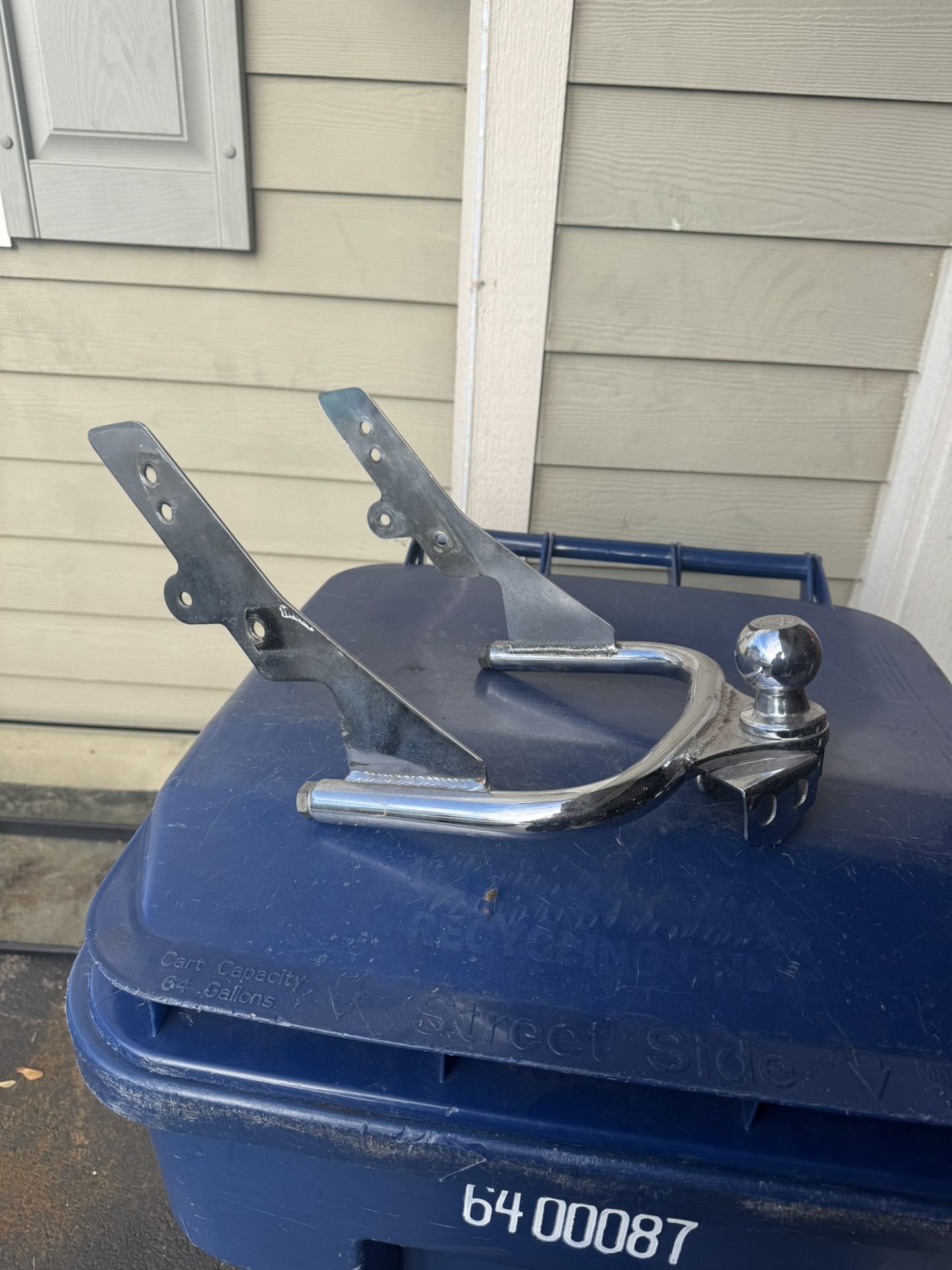 Harley Motorcycle Tow Hitch