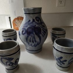German Get it Pitcher Set