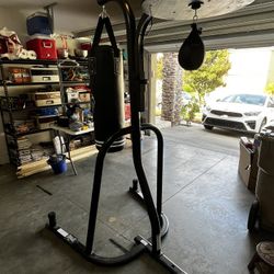 Boxing Bag And Stand