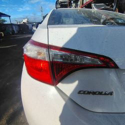 2014-2019 Toyota Corolla 1.8L Taillight Driver Left Side 