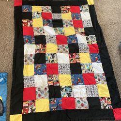 Marvel comforter for a crib/toddler bed