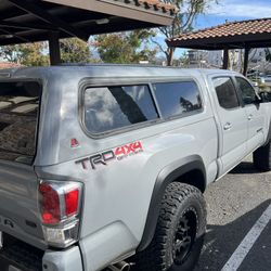 2021 Toyota Tacoma Camper Shell 6ft Bed ( Camper Shell Only For Sale ) 