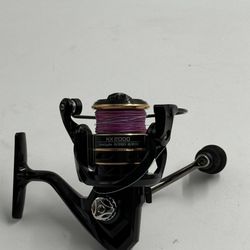 NX2000 Spinning Fishing Reel 5.2:1 Gear Ratio 2000 Size Pre-Owned