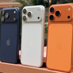 iPhone 17 Pro Max (Factory Unlocked) 