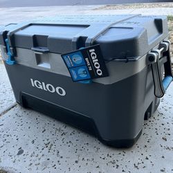 Igloo BMX 72 Cooler (brand New) 