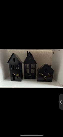 three metal home decor black color with light 