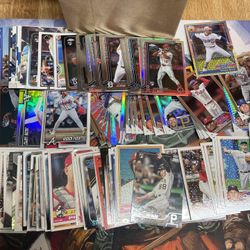 200 Baseball Cards