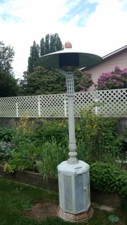 Outdoor propane heater