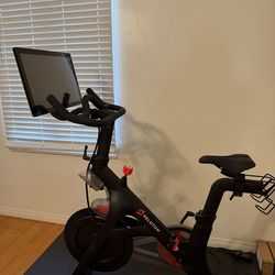 Peloton Bike