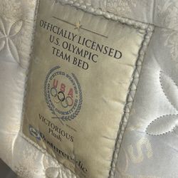 Sealy Twin Bed w Box Spring & Frame