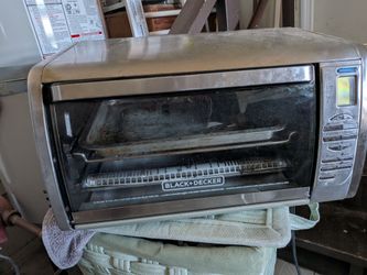 BLACK+DECKER Countertop Convection Toaster Oven, Stainless Steel