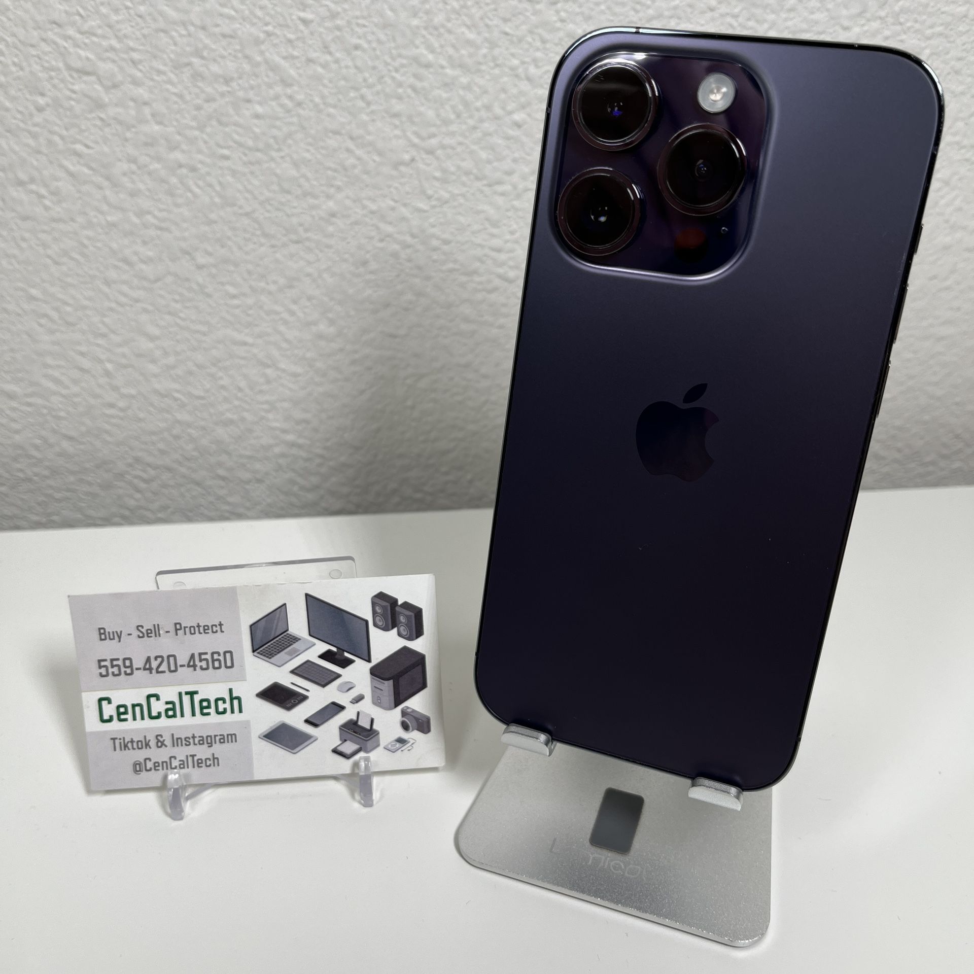 iPhone 14 Pro 256gb At&t and Cricket Carrier 89% 🔋 Health In Good Condition 