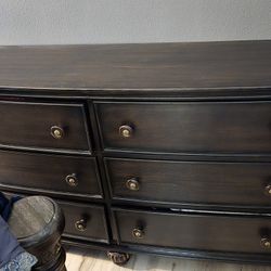 Dresser And Nightstand 