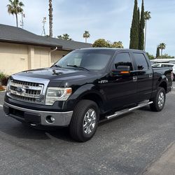 2014 ford f150 xlt  5.0 4x4