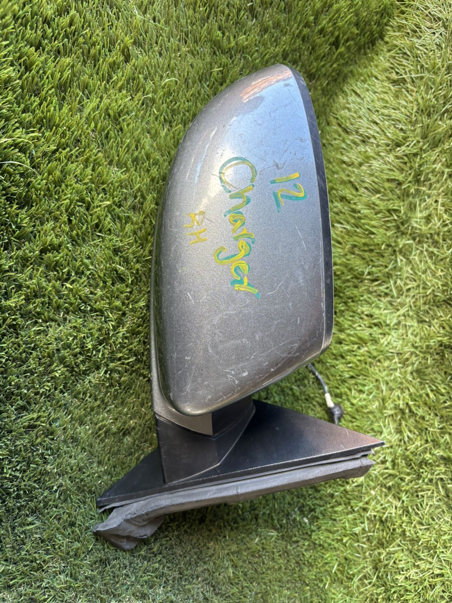 2012 dodge charger Passenger RH Side mirror 