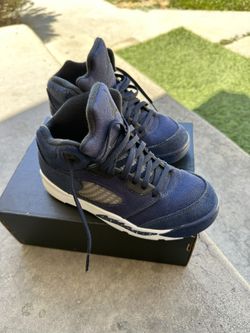 Retro Nike Air Jordan 5 Size 2y
