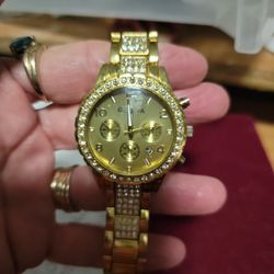 Beautiful Gold Color White Sapphire Stainless Steel Watch New