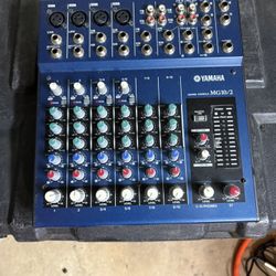 Pa, Yamaha Mixer MG10/2 / Power Amp , Crossover And Skb Case