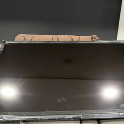 40” TV
