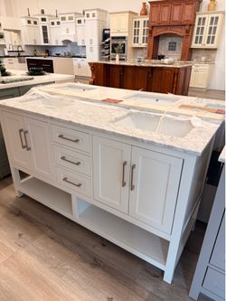 New 60 “ double sink vanity $1300 obo