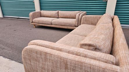 FREE DELIVERY!!! Crate & Barrel "Pershing" 2 Sofa Set BEIGE ($3.8K + Retail...60% OFF!!!)