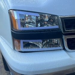 2003 chevy silverado headlights 