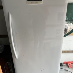 Upright Frigidaire freezer / Free Delivery 