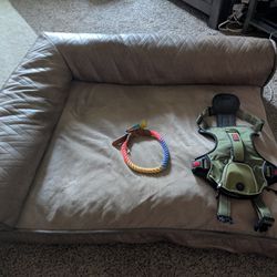 Leather And Tempur-Pedic Dog Bed With Collar And Kong Harness 