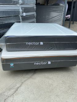 BRAND NEW  Nectar 4.0 Memory Foam  ✅ Medium firmness  ✅ 13 inch thickness  ✅ Trusted retailer  QUEEN mattress only $399 Mattress and box spring $450