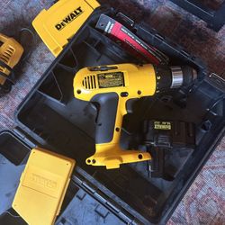 DeWalt Drill & Accessories $80/OBO