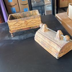 Cast Iron Treasure Chess 