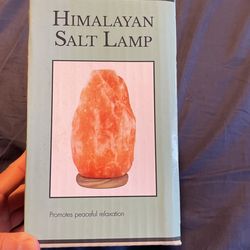 Himalayan Salt lamp
