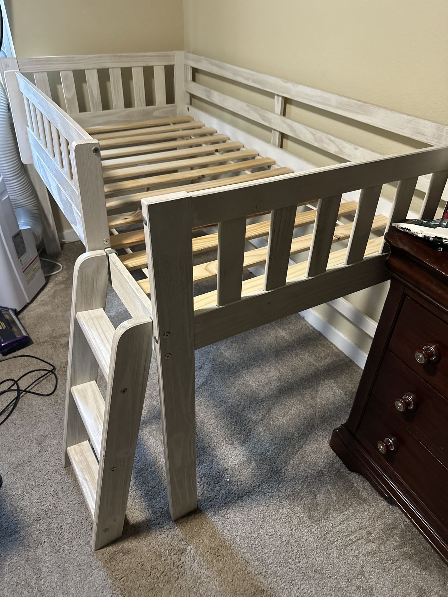 Twin Size Loft Bed