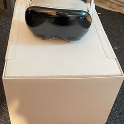 Apple Vision Pros Barely Used 256gb
