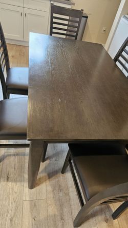 Dining table 6 chairs