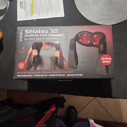 Shiatsu 3D Cordless Heat Massager